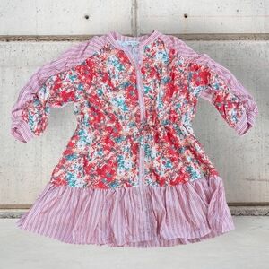 NWT Davi & Dani Floral and Striped Dress Size Medium